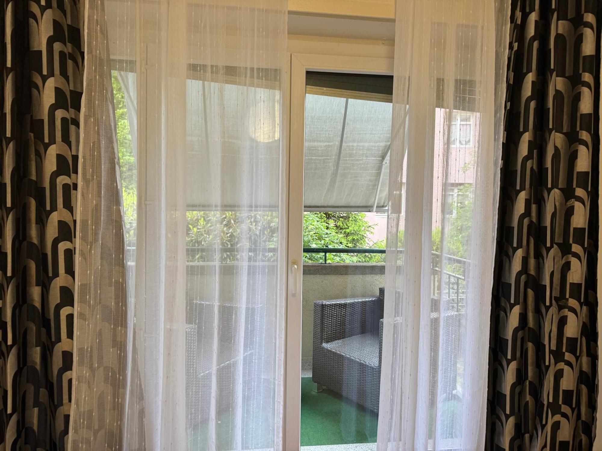 Apartahotel Confort Lausanne Extérieur photo